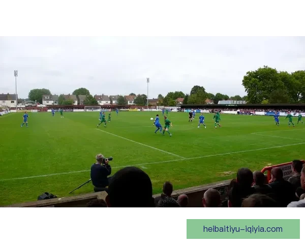 AFC温布顿遭遇苦战主场2比4不敌奥连特显现防守隐忧